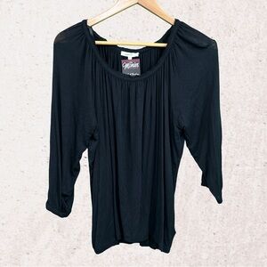 Mystree Black 3/4 Sleeve Ruched Blouse